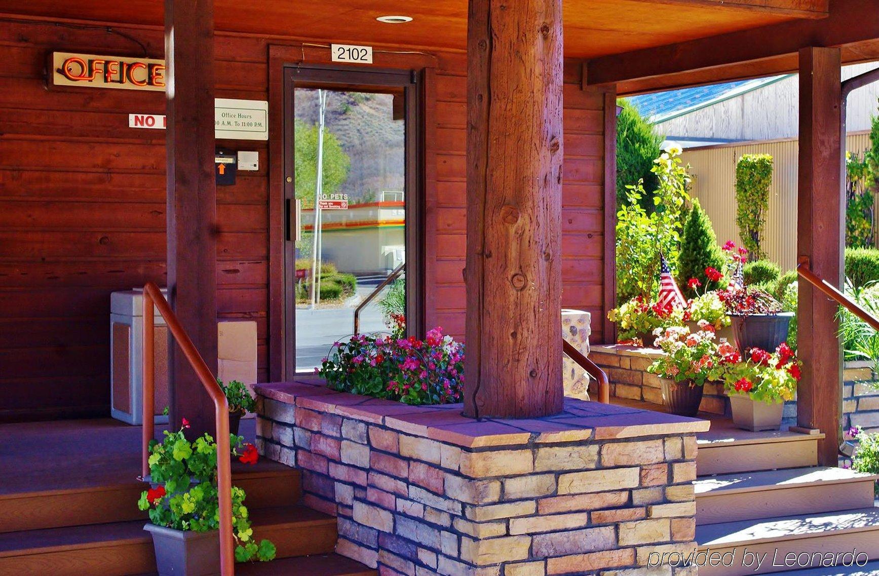 Glenwood Springs Cedar Lodge Exterior photo